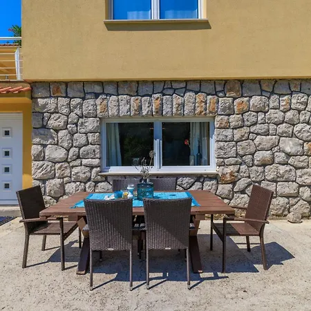 Apartmán Emaris Tribalj (Primorsko-Goranska)