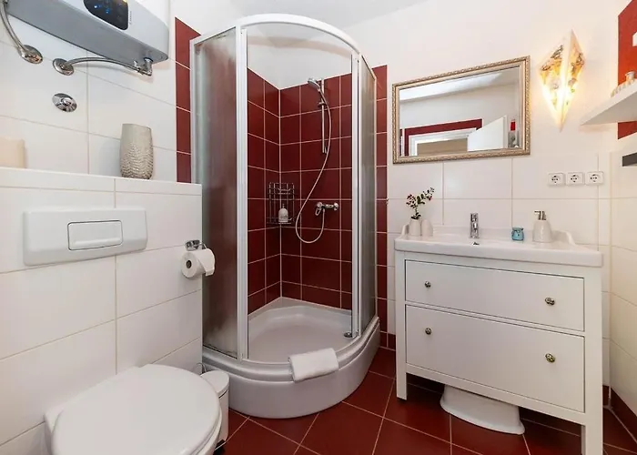 Emaris * 트리발즈